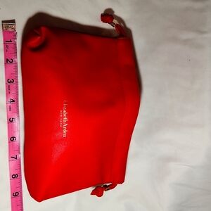 Elizabeth Arden makeup bag